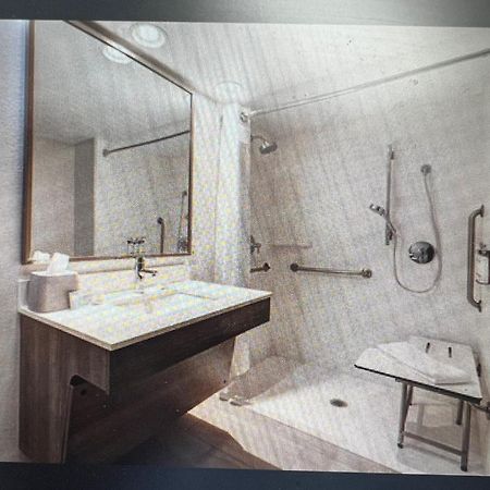 Holiday Inn Express & Suites Central Omaha By Ihg Eksteriør bilde